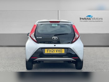 Used Toyota AYGO 2021 for sale - 76186941: Photo 4