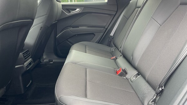 Used Audi Q4 e-tron 2023 for sale - 75113754: Photo 14