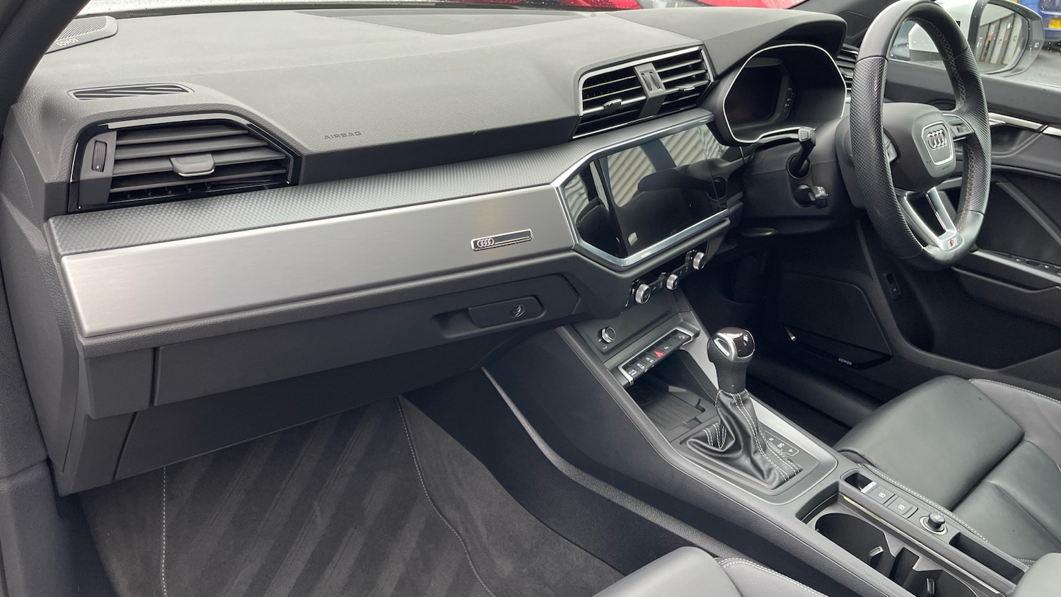 Used Audi Q3 2023 for sale - 76699579: Photo 10