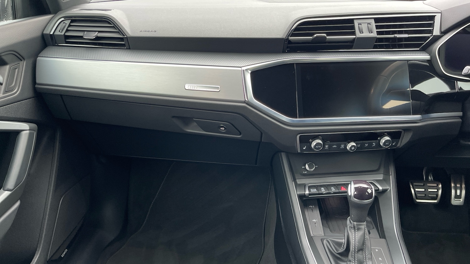 Used Audi Q3 2023 for sale - 76699579: Photo 12