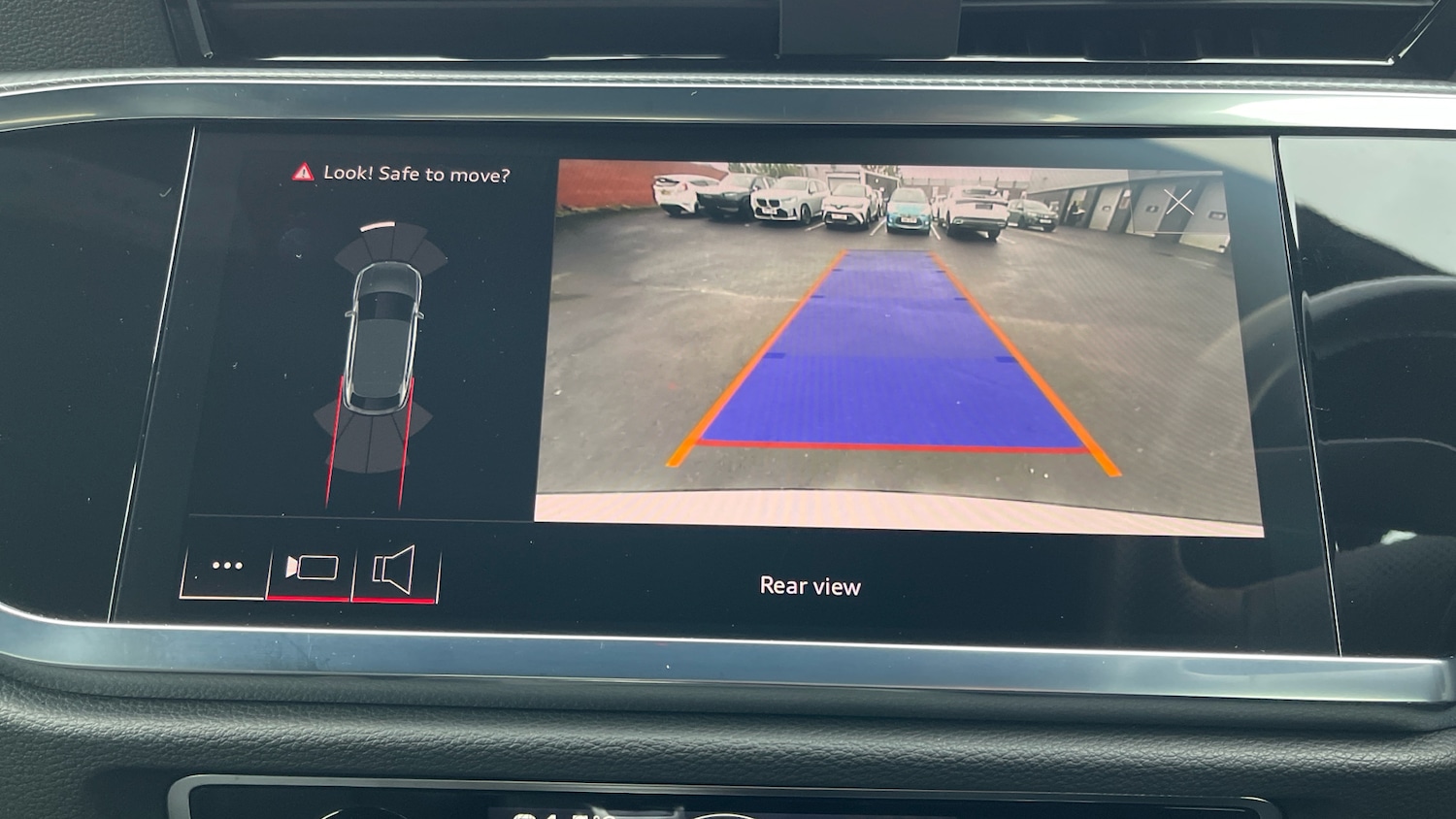 Used Audi Q3 2023 for sale - 76699579: Photo 24