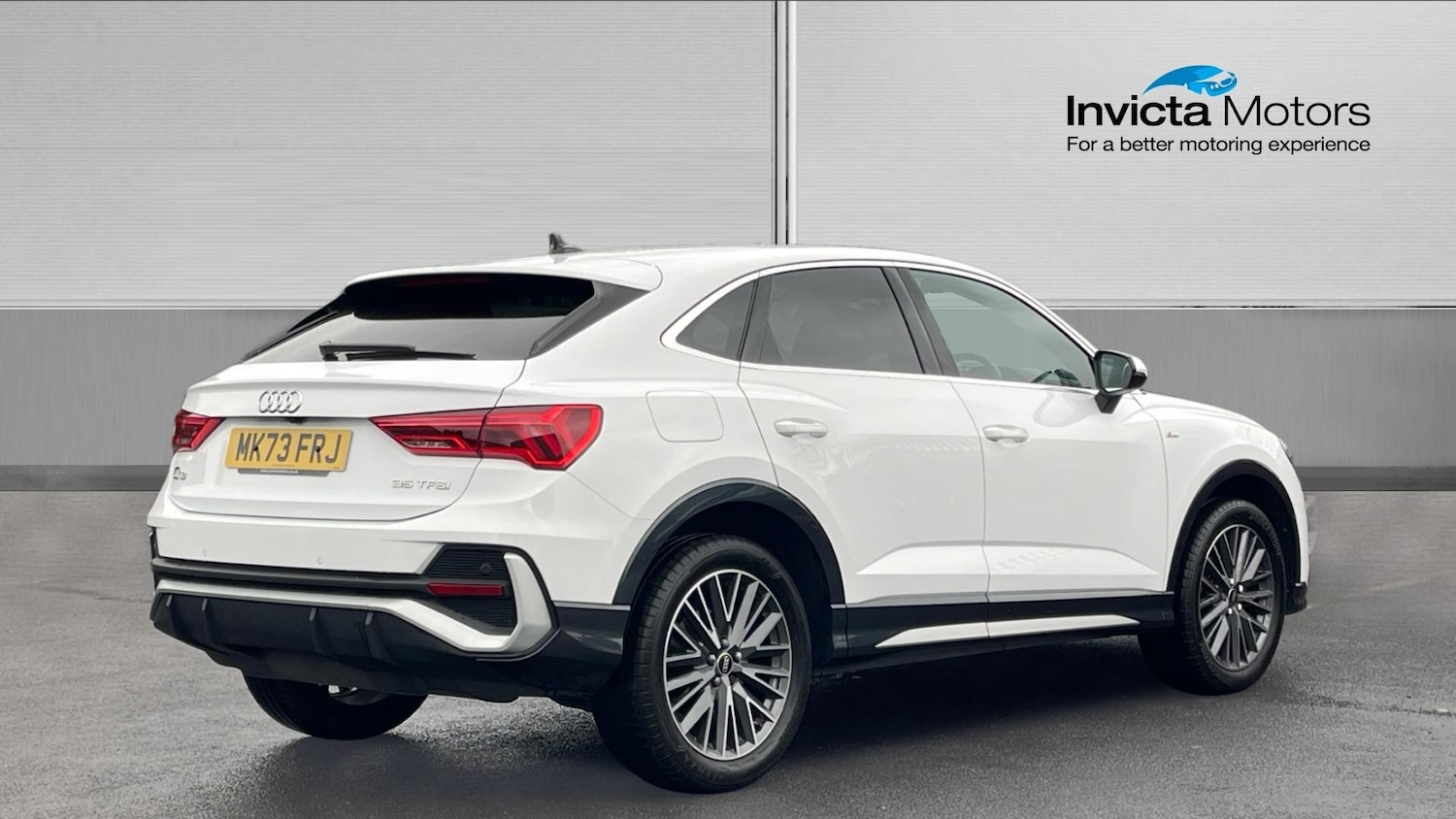 Used Audi Q3 2023 for sale - 76699579: Photo 3