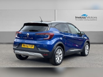 Used Renault Captur 2020 for sale - 76454978: Photo