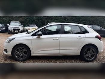 Used Citroen C4 2015 for sale - 77844699: Photo