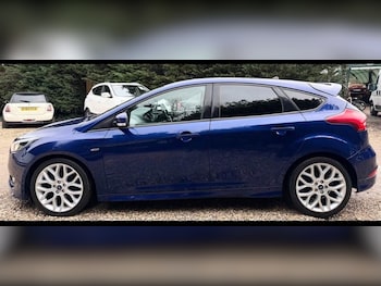 Used Ford Focus 2017 for sale - 77844708: Photo