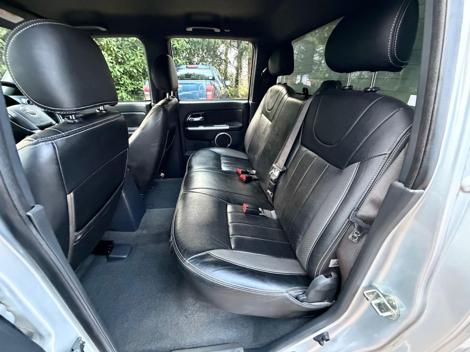 Used Isuzu Rodeo 2011 for sale - 77844698: Photo 11