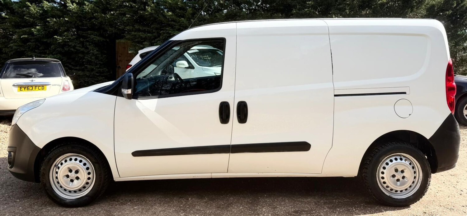 Used Vauxhall Combo 2013 for sale - 78055790: Photo 4