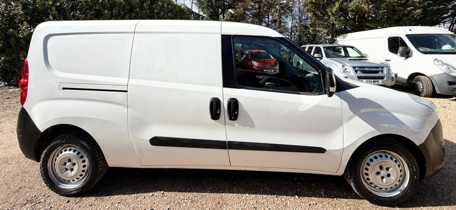 Used Vauxhall Combo 2013 for sale - 78055790: Photo 5