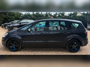 Used Ford S-Max 2009 for sale - 79288021: Photo