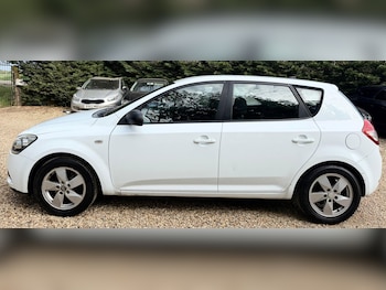 Used Kia Ceed 2010 for sale - 78524397: Photo