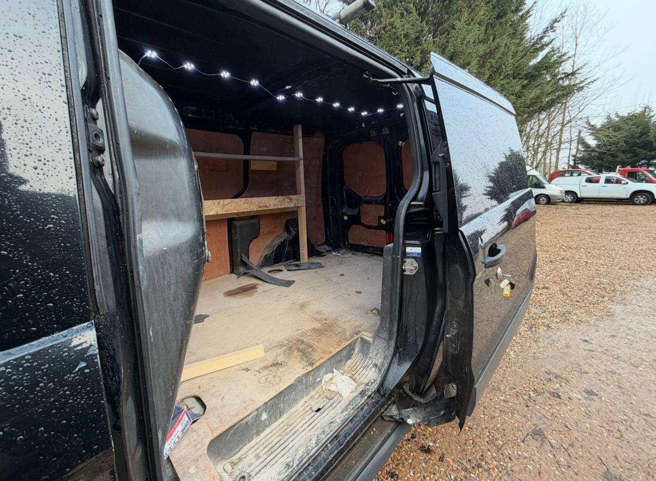 Used Ford Transit Connect 2017 for sale - 77844706: Photo 12