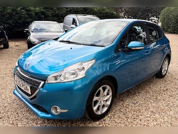 Used Peugeot 208 2012 for sale - 79846431: Photo