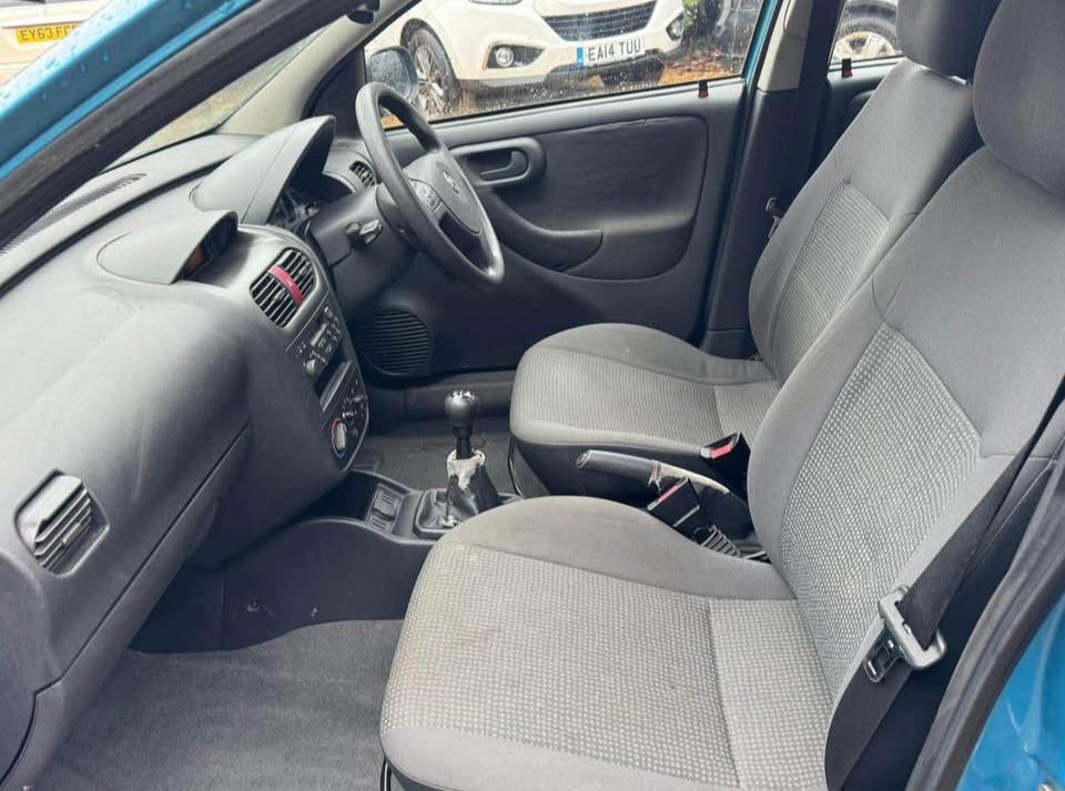 Used Vauxhall Corsa 2003 for sale - 77844707: Photo 11