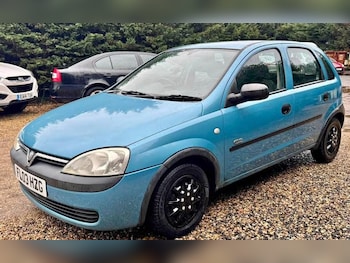 Used Vauxhall Corsa 2003 for sale - 77844707: Photo