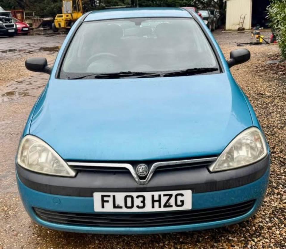 Used Vauxhall Corsa 2003 for sale - 77844707: Photo 3