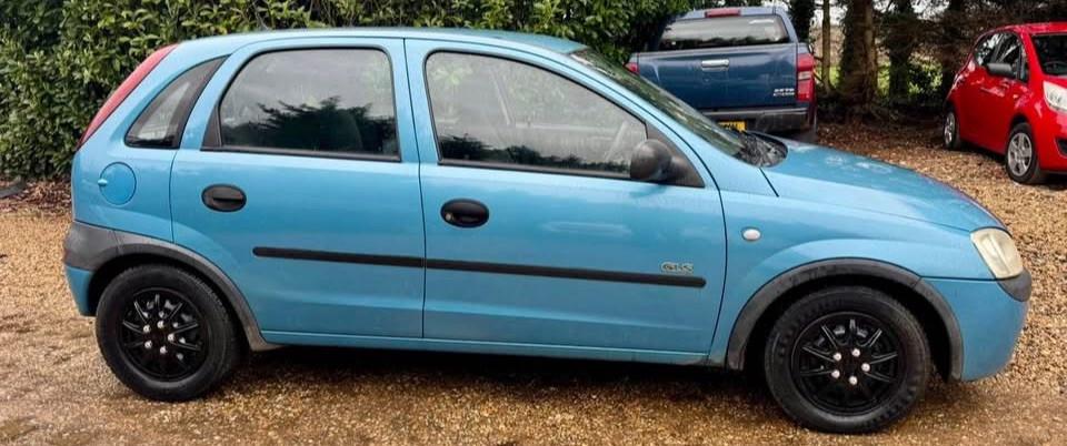 Used Vauxhall Corsa 2003 for sale - 77844707: Photo 4