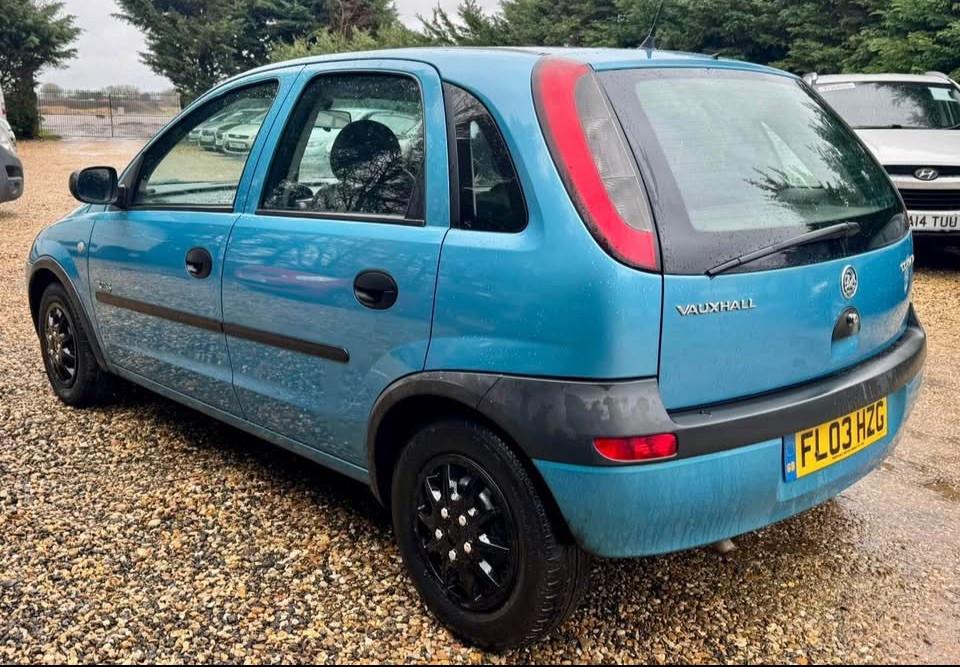 Used Vauxhall Corsa 2003 for sale - 77844707: Photo 8