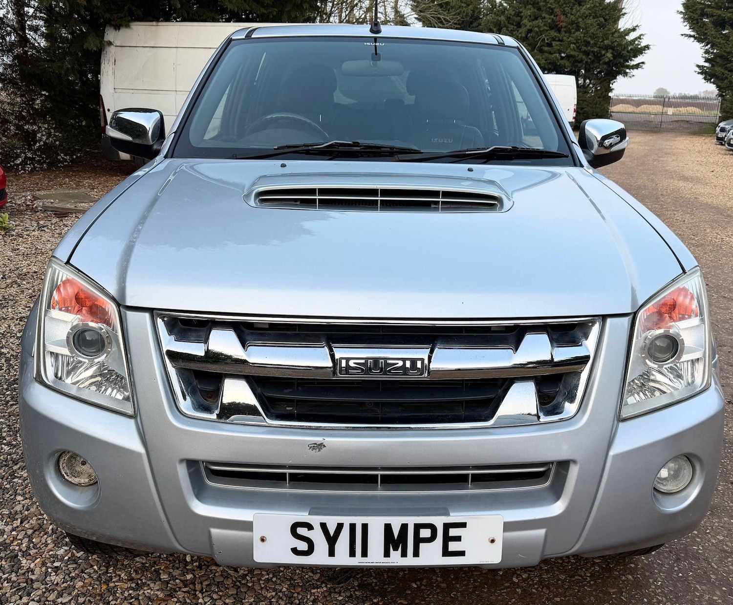 Used Isuzu Rodeo 2011 for sale - 77930955: Photo 3