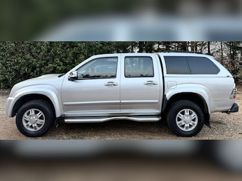 Used Isuzu Rodeo 2011 for sale - 77930955: Photo