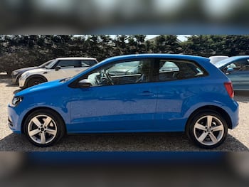 Used Volkswagen Polo 2014 for sale - 79846432: Photo