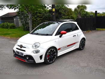 Used Abarth 595 2016 for sale - 78519851: Photo