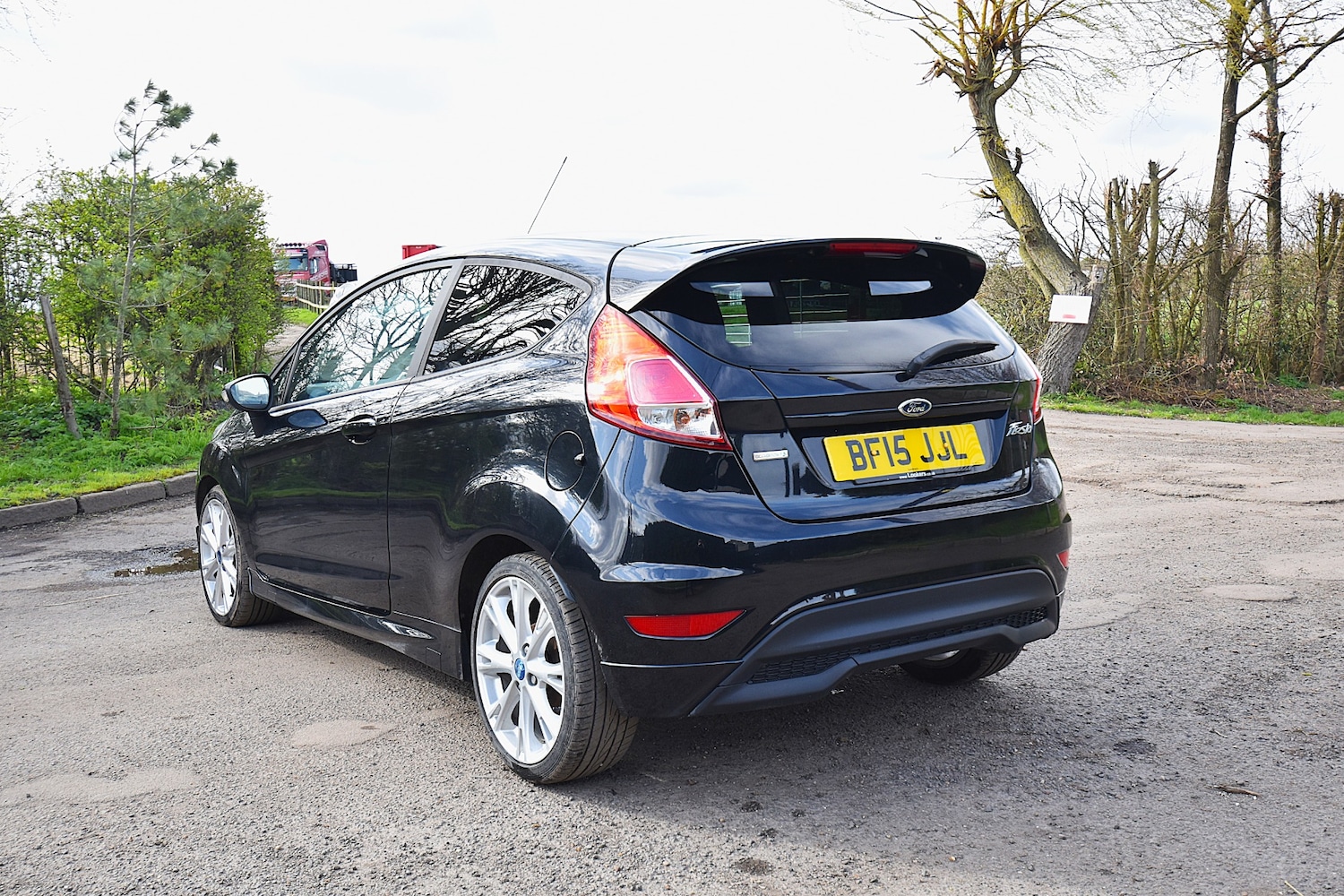 Used Ford Fiesta 2015 for sale - 78123374: Photo 4