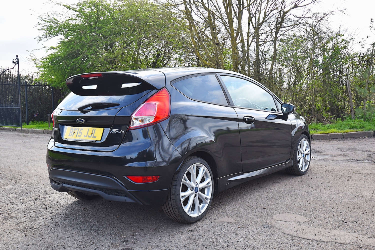 Used Ford Fiesta 2015 for sale - 78123374: Photo 6