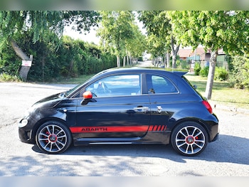 Used Abarth 595 2016 for sale - 78976595: Photo