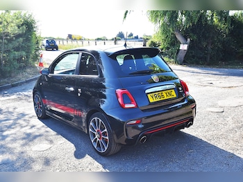 Used Abarth 595 2016 for sale - 78976595: Photo