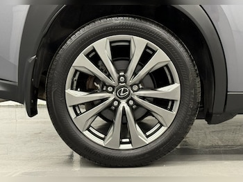 Used Lexus UX 2019 for sale - 78426121: Photo