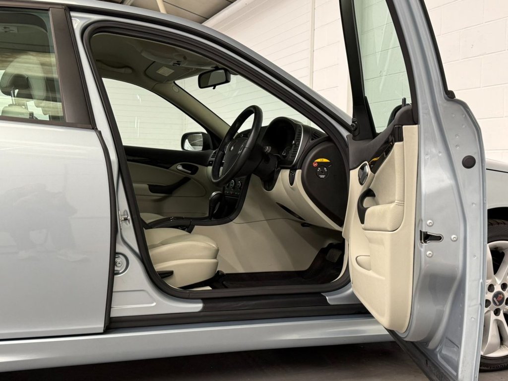 Used Saab 9-3 2010 for sale - 77667164: Photo 26