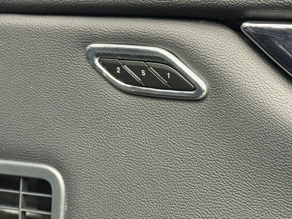 Used Maserati Quattroporte 2016 for sale - 76686288: Photo 43