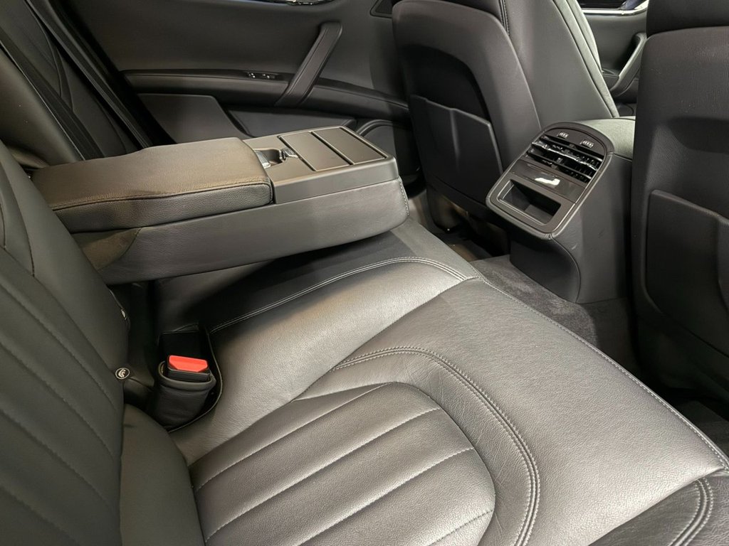 Used Maserati Quattroporte 2016 for sale - 76686288: Photo 45