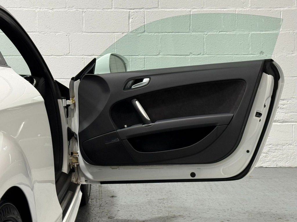 Used Audi TT 2013 for sale - 76267062: Photo 24