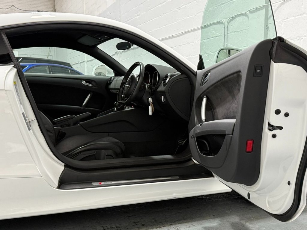 Used Audi TT 2013 for sale - 76267062: Photo 25