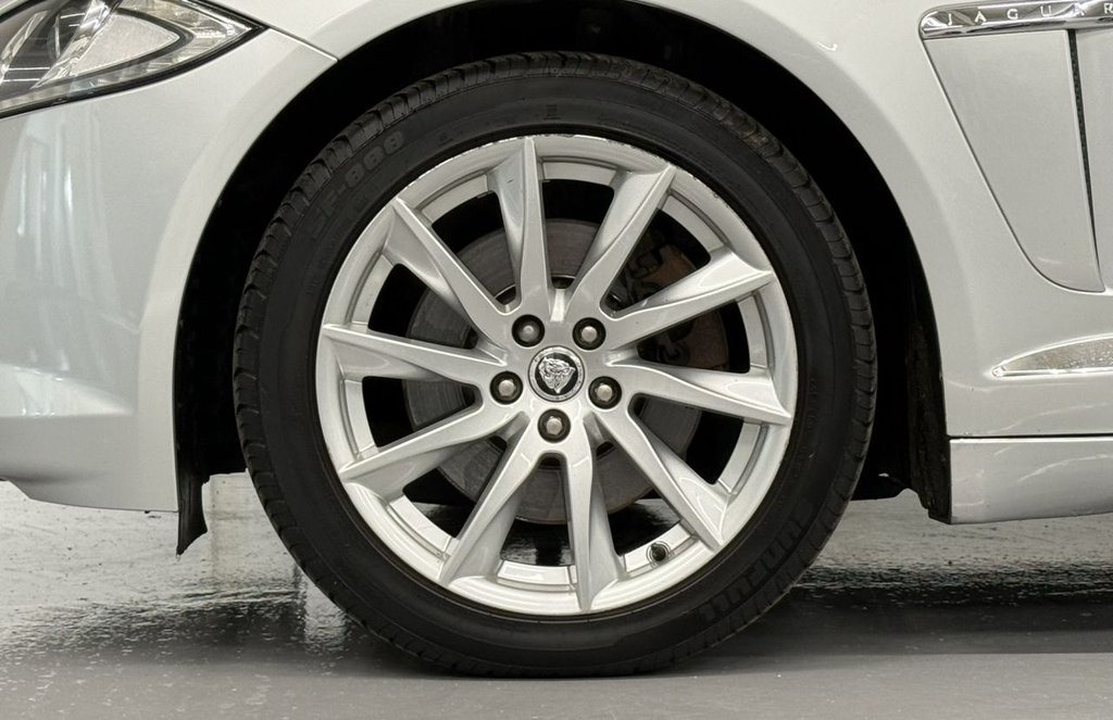 Used Jaguar XF 2013 for sale - 77027434: Photo 29