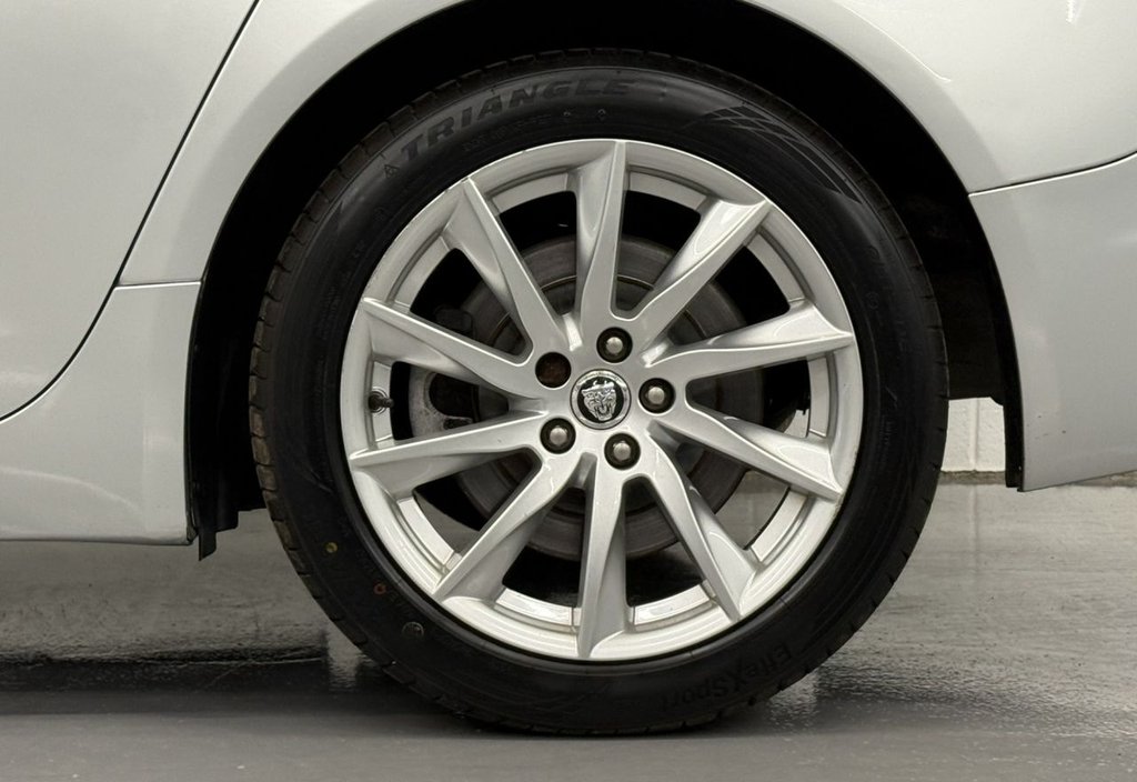 Used Jaguar XF 2013 for sale - 77027434: Photo 30