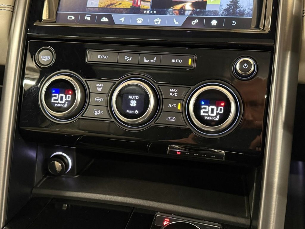 Used Land Rover Discovery 2018 for sale - 77967303: Photo 17