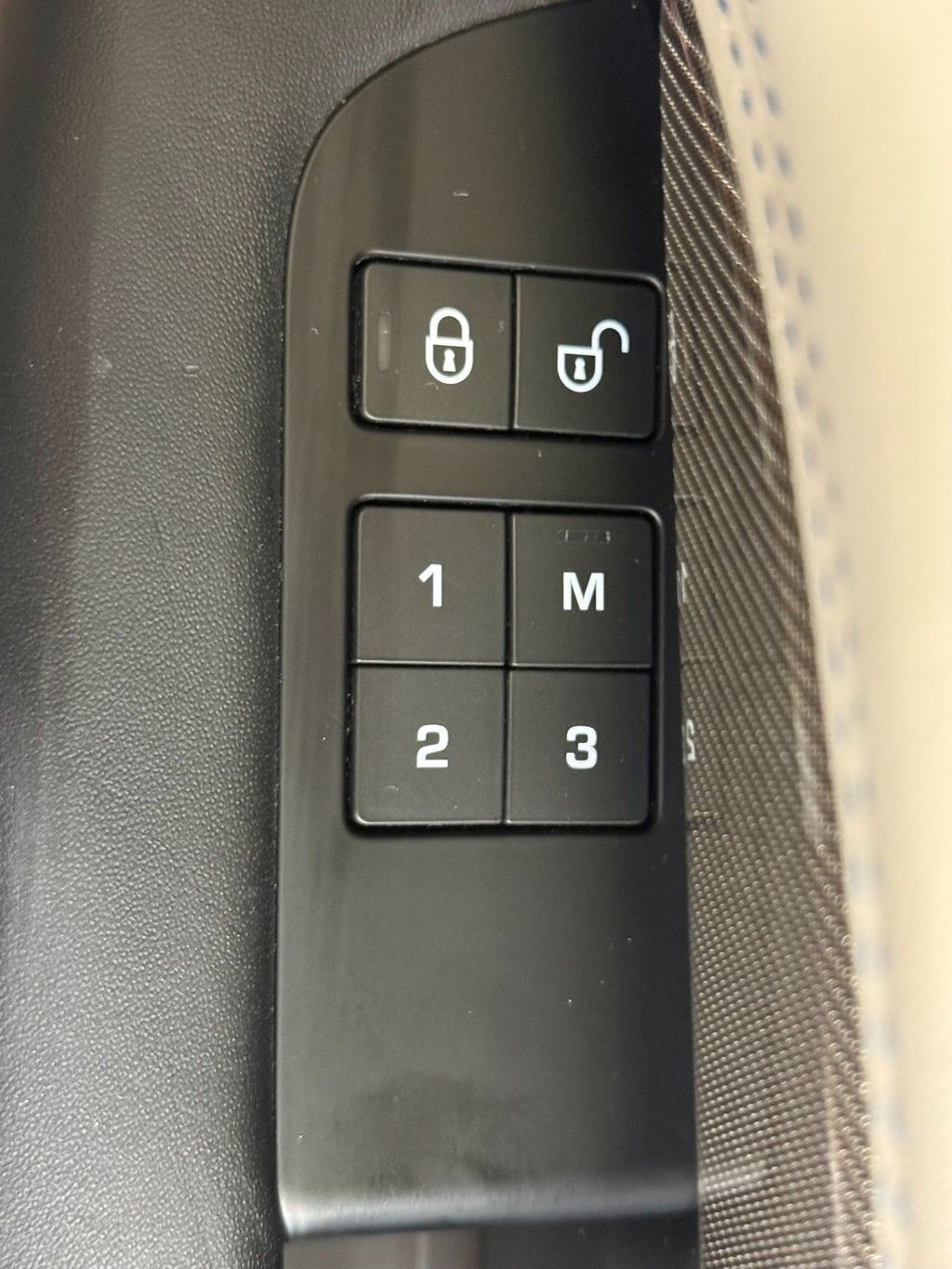 Used Land Rover Discovery 2018 for sale - 77967303: Photo 43