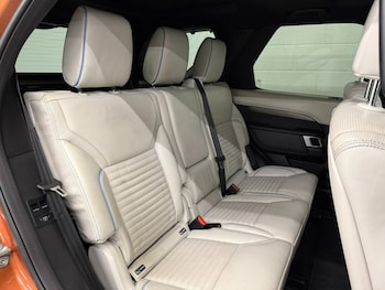 Used Land Rover Discovery 2018 for sale - 77967303: Photo