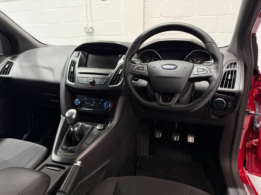 Used Ford Focus 2016 for sale - 76148087: Photo 12