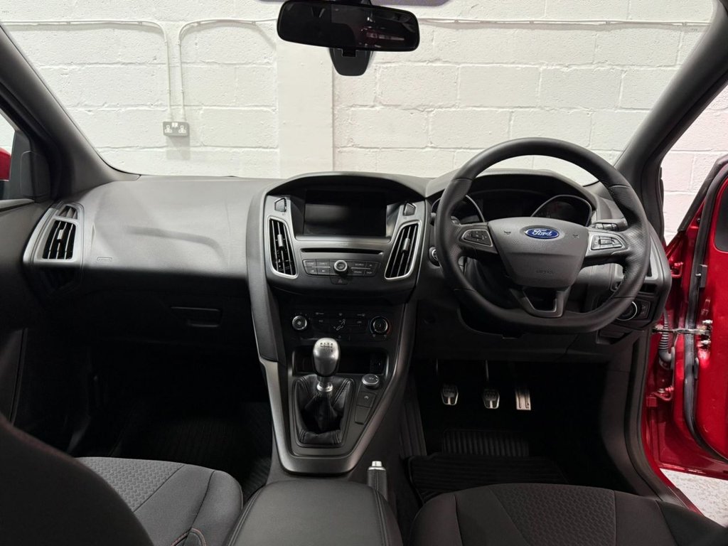 Used Ford Focus 2016 for sale - 76148087: Photo 14