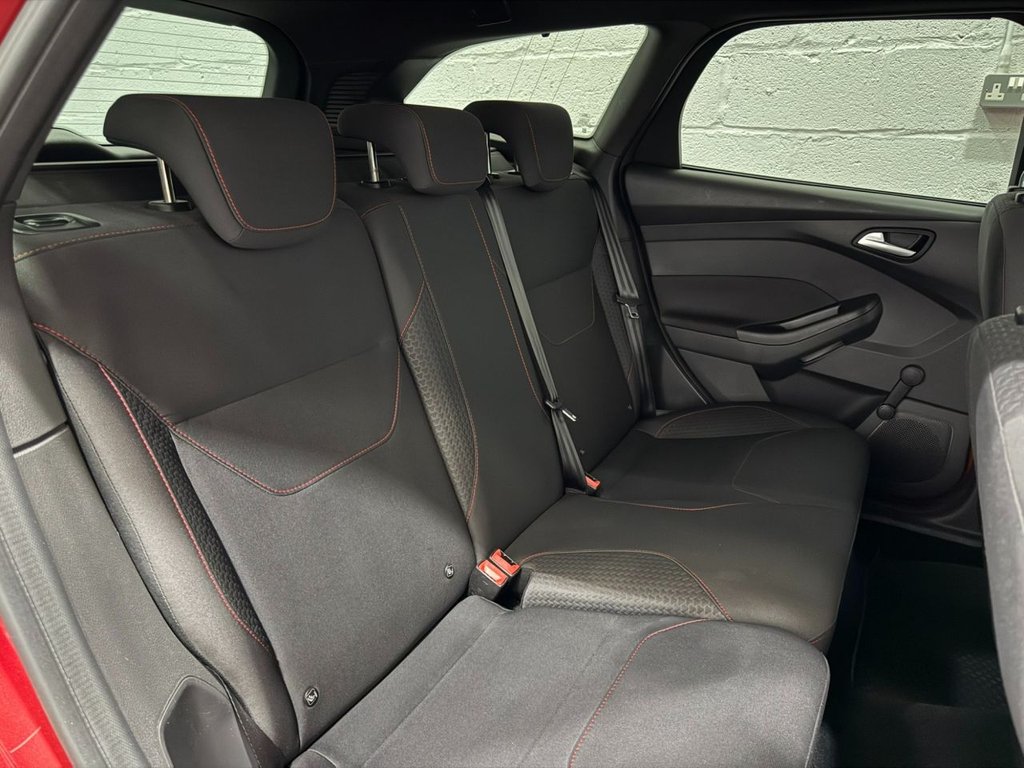 Used Ford Focus 2016 for sale - 76148087: Photo 7