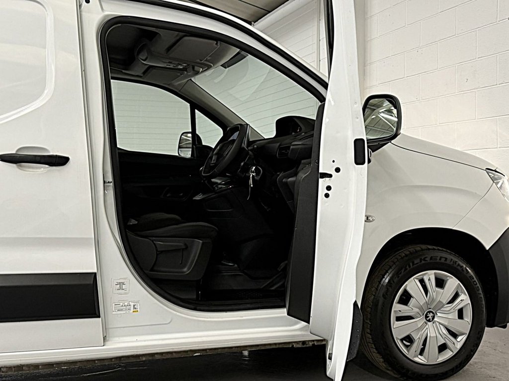 Used Peugeot Partner 2020 for sale - 77680970: Photo 21