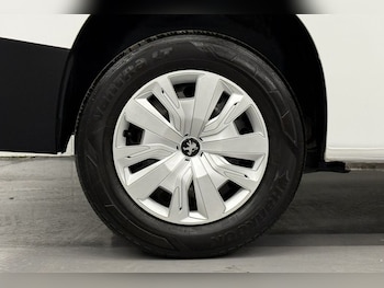 Used Peugeot Partner 2020 for sale - 77680970: Photo