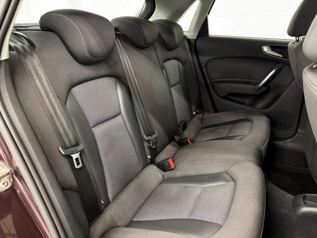 Used Audi A1 2015 for sale - 78134548: Photo 4