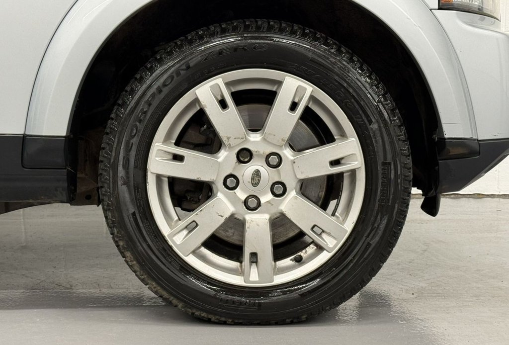 Used Land Rover Discovery 2010 for sale - 77302671: Photo 3