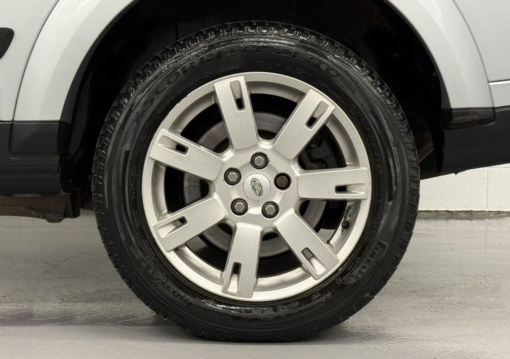 Used Land Rover Discovery 2010 for sale - 77302671: Photo 35