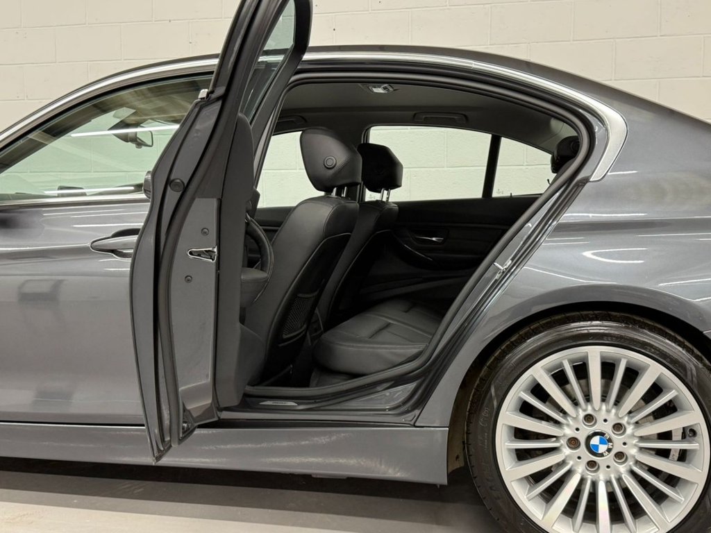 Used BMW 3 Series 2012 for sale - 77967251: Photo 38