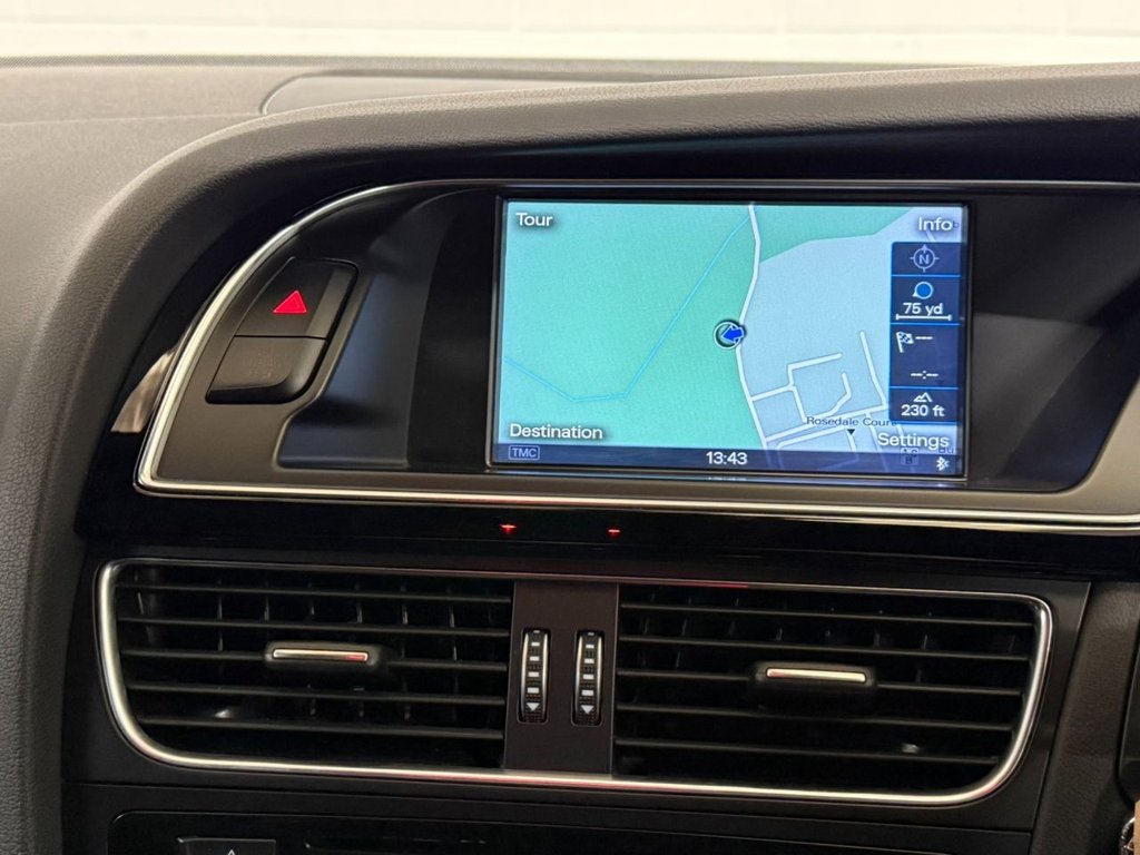 Used Audi A4 2015 for sale - 77680631: Photo 18